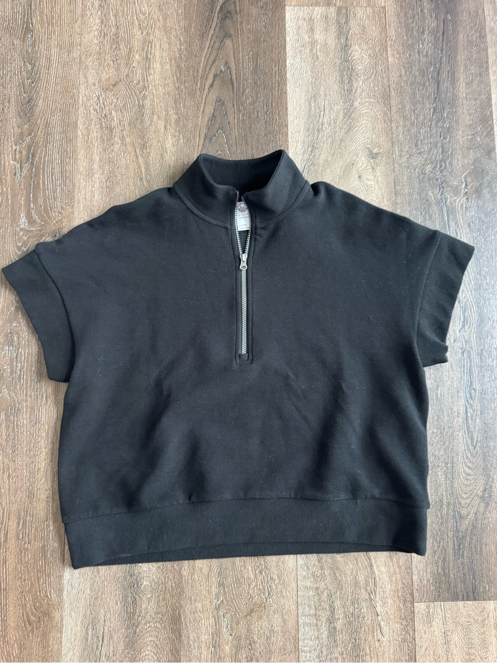 Te Verde Black Ribbed Sweatshirt Short sleeve